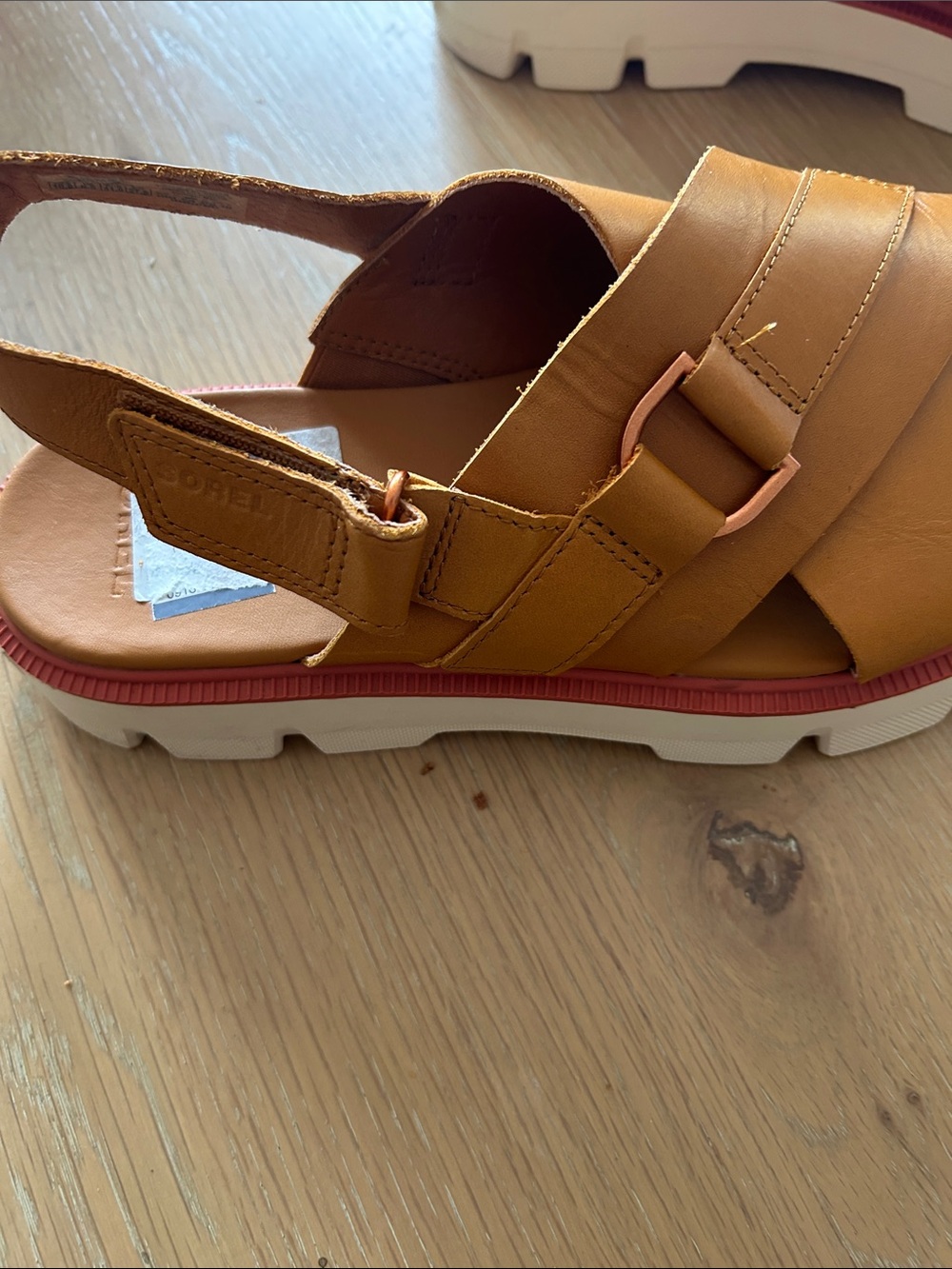 SOREL REIN CB Crisscross Sandal Canyon Gold Size 10.5 NWT Flaw no box display - Picture 8 of 11